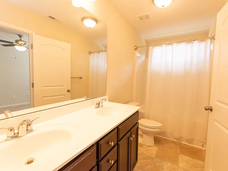 530 Oyster Rock Ln — Photo 21