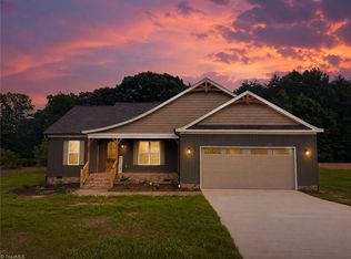 266 Mount Zion Church Rd, Stokesdale, NC 27357