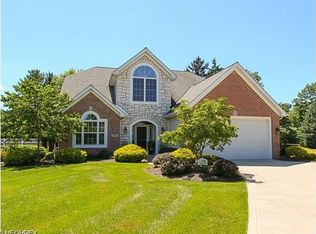 4812 Trails End Ct #4, Westlake, OH 44145