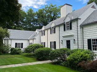 103 Old Colony Rd, Wellesley, MA 02481