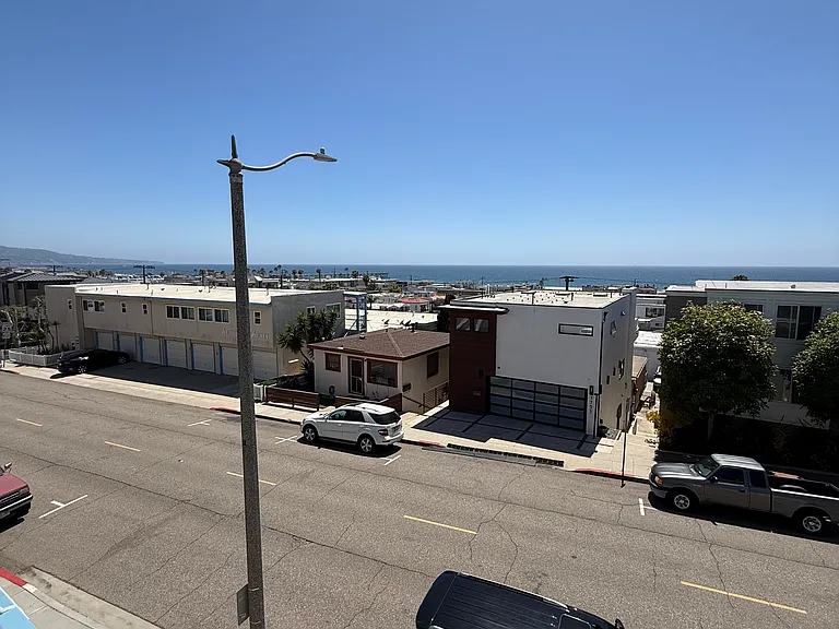1744 Manhattan Ave #UPPER — Photo 20