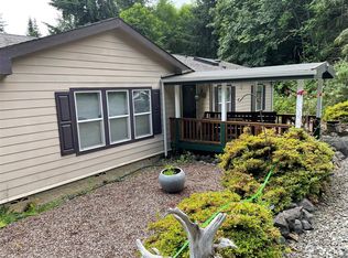 214 Chehalis Valley Dr, Chehalis, WA 98532