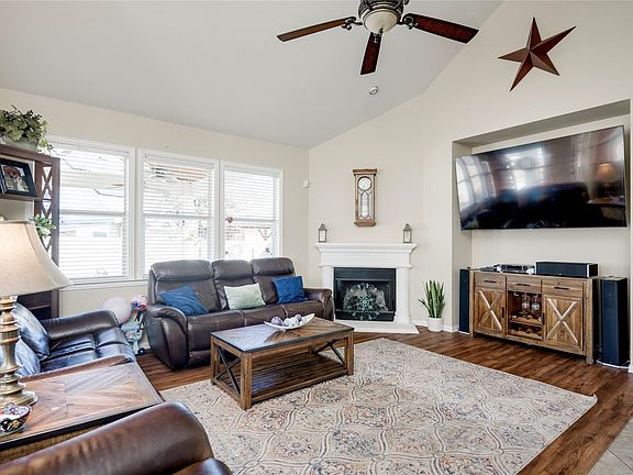 3rd image of 2602 Elkhorn Ranch Rd