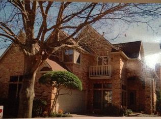 820 Olde Towne Dr, Irving, TX 75061