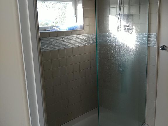 4th image of 9816 Hudson Ct #2