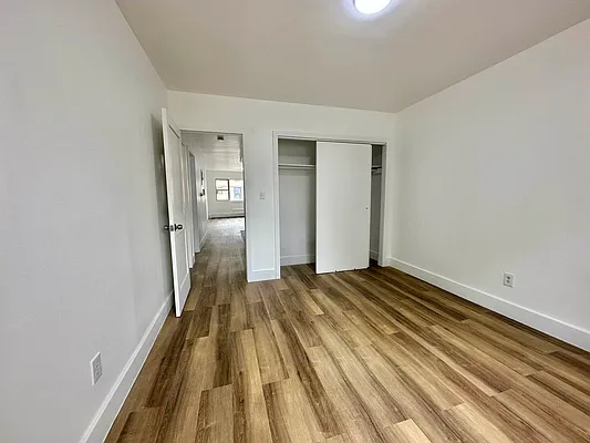 Rented by EXR | media 8