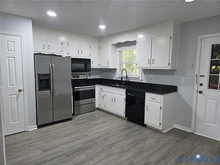 2937 Forest Hills Rd — Photo 7