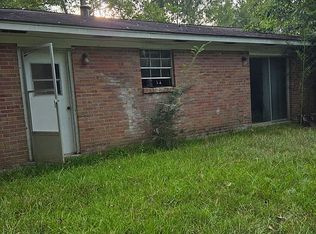 95 Louisiana St, Roxie, MS 39661