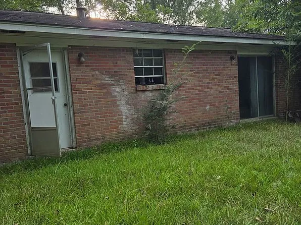 95 Louisiana St, Roxie, MS 39661