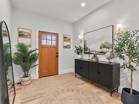 4th image of 689 Canboro Rd