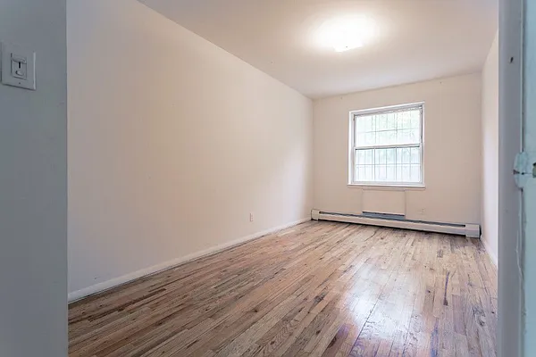 Rented by Dream Space Realty | media 19