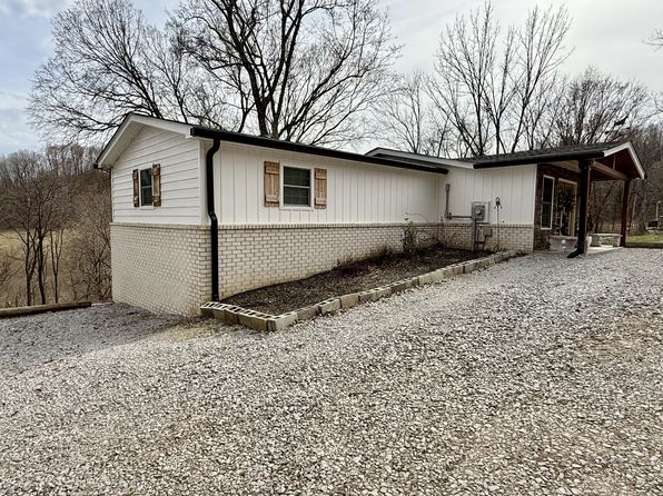 90 Maggart Rd, Elmwood, TN 38560