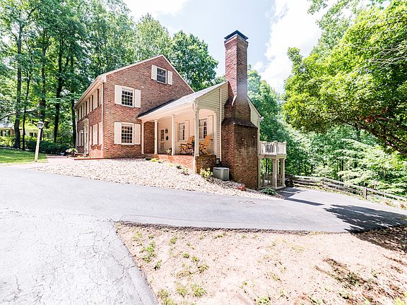 5th image of 3124 Sedgewick Dr