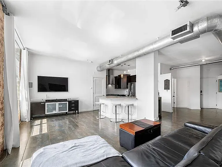 800 Peachtree St NE #8210 — Photo 6