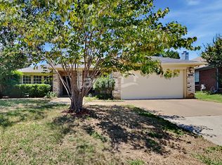 737 Oak Dale Ave, Lake Dallas, TX 75065