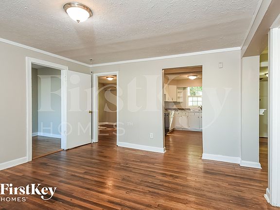 3rd image of 2456 Maple St