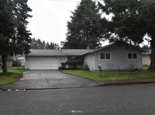 219 W St SE, Olympia, WA 98501