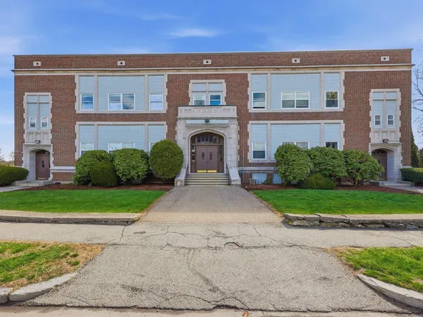 21 Middlesex Ave APT 305, Worcester, MA 01604
