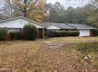 17316 Kellogg Rd, Saucier, MS 39574