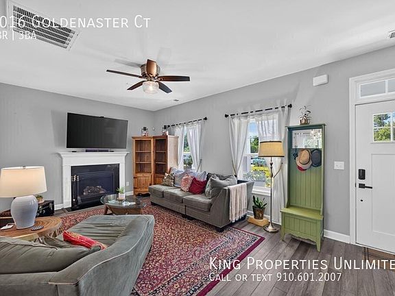 2nd image of 3016 Goldenaster Ct