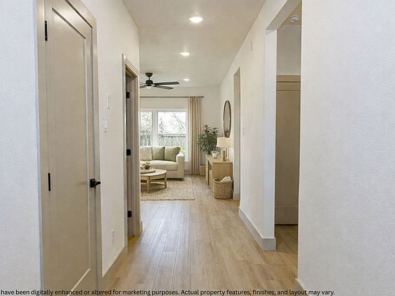 3rd image of 201 Grandview St