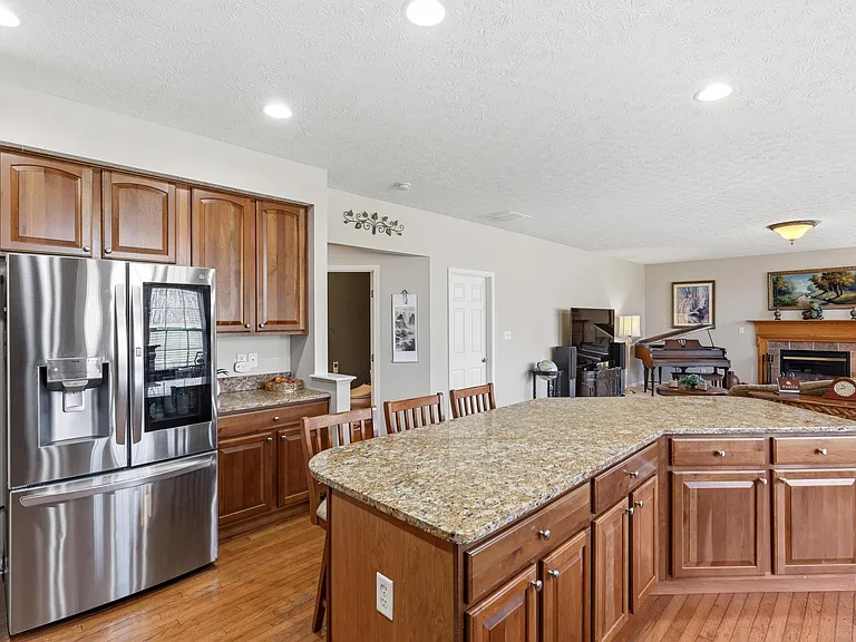 Forest Oaks Dr — Photo 27
