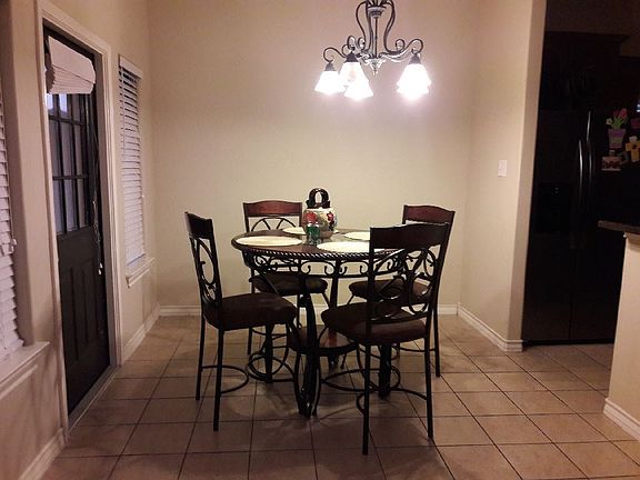 5th image of 321 Lake Carnegie Ct