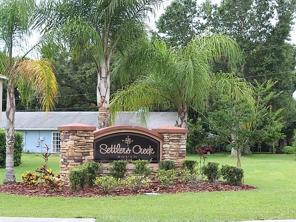 2nd image of 8166 Settlers Creek Cir