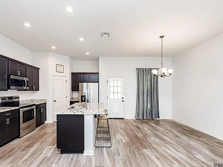 18311 Terraceside Dr — Photo 11