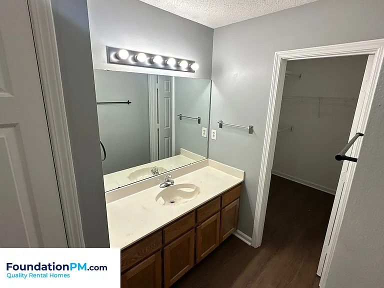 5407 Riverdale Rd — Photo 13