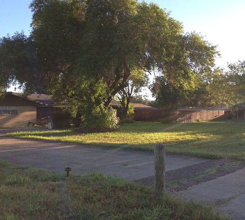 5th image of 1001 E Griffin Pkwy