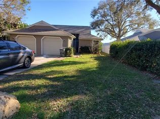 3180 Phlox Dr, Palm Harbor, FL 34684