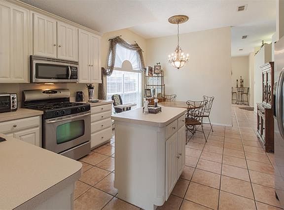 4th image of 8917 San Joaquin Trl
