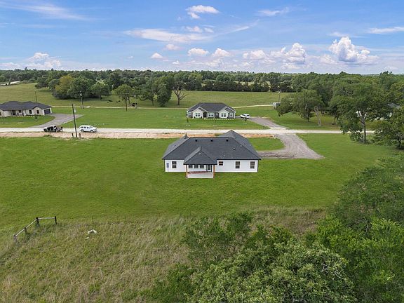 3rd image of 4432 Collton Ln