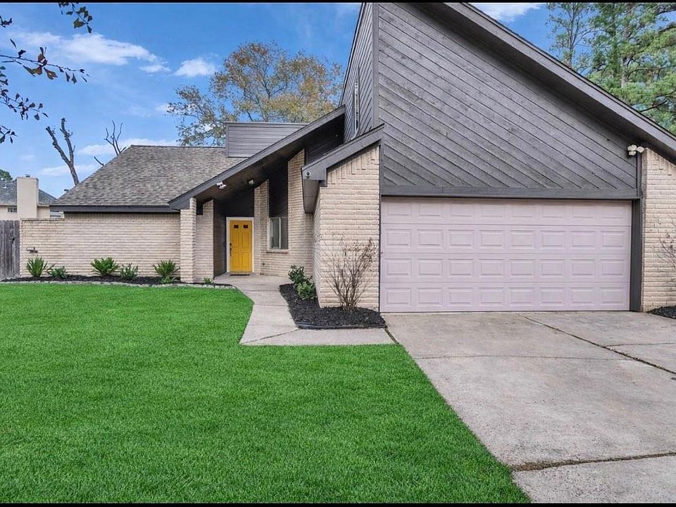 1st image of 22302 Mosswillow Ln