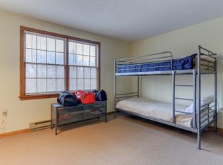 12-5 Countryside Ln, Middletown, CT 06457