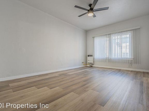 5th image of 2849 San Marino St APT 202