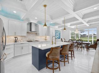 8240 Heritage Club Dr, West Palm Beach, FL 33412
