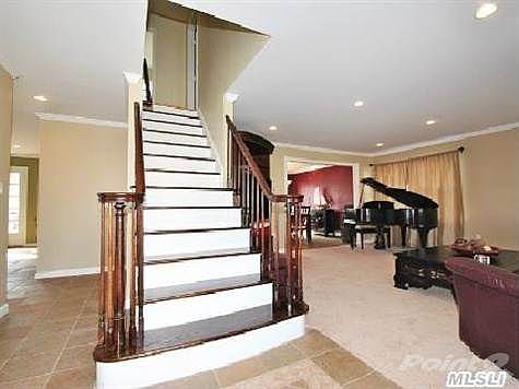 5th image of 3530 Weidner Ave