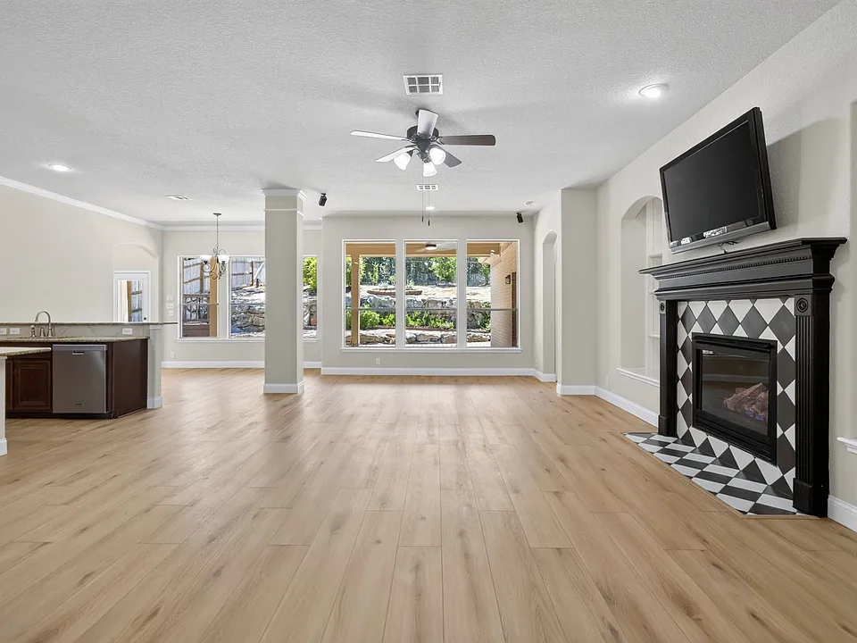 18910 Honey Mesquite