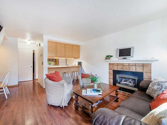 3rd image of 1438 Park Ave #8
