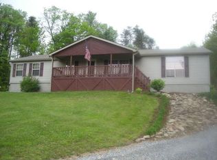 1041 Windfall Rd, Saint Marys, PA 15857