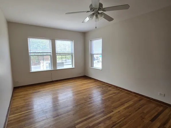 3159 W Argyle St APT 2N, Chicago, IL 60625