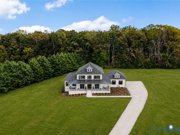 15327 Buck Calhoun Blvd, Lanexa, VA 23089