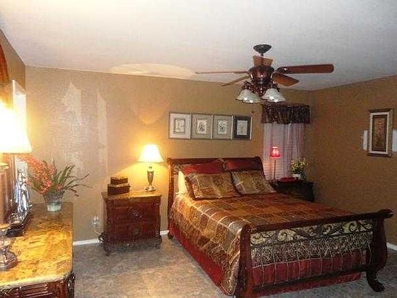 4th image of 1717 Aransas Pass Dr