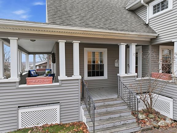 2nd image of 183 King Philip Rd