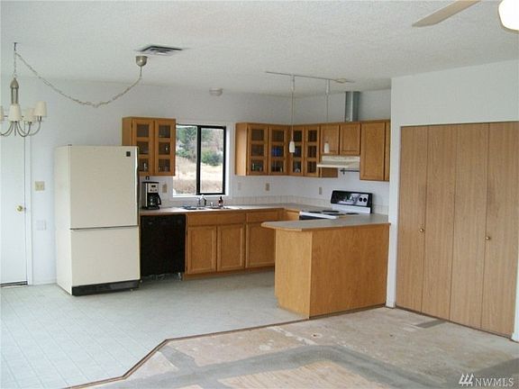3rd image of 38955 Hansville Rd NE