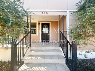 105 Sunset Cir, Alvarado, TX 76009