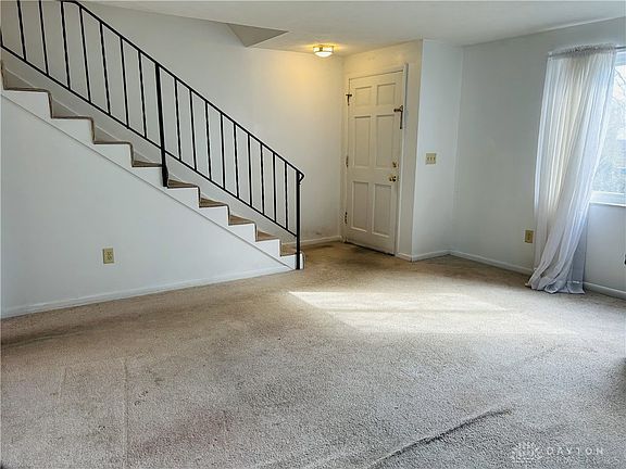 2nd image of 745 Clareridge Ln