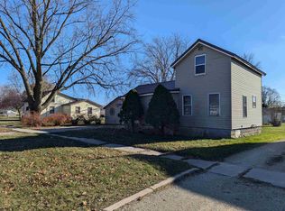 111 4th Ave SW, Cresco, IA 52136